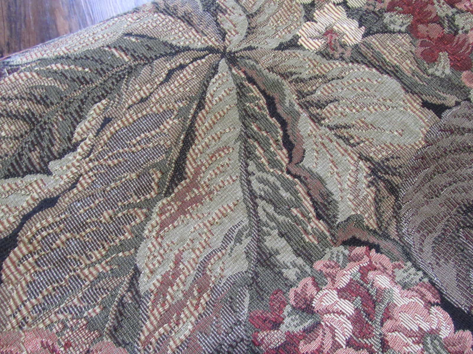Large Heavy Custom Floral Tapestry Scalloped Valance Red Green Cottage Core 270″