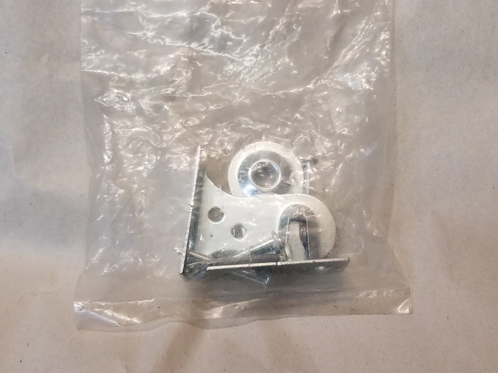 Levolor 12821 Outside Mount Window Shade Brackets