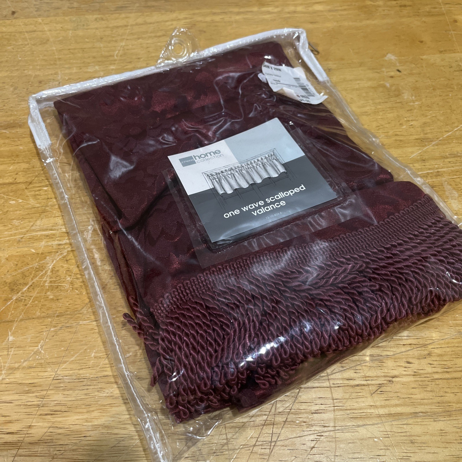 JCPenney Burgundy Red Scalloped Fantasy Valance 54×20” Wave Fringe