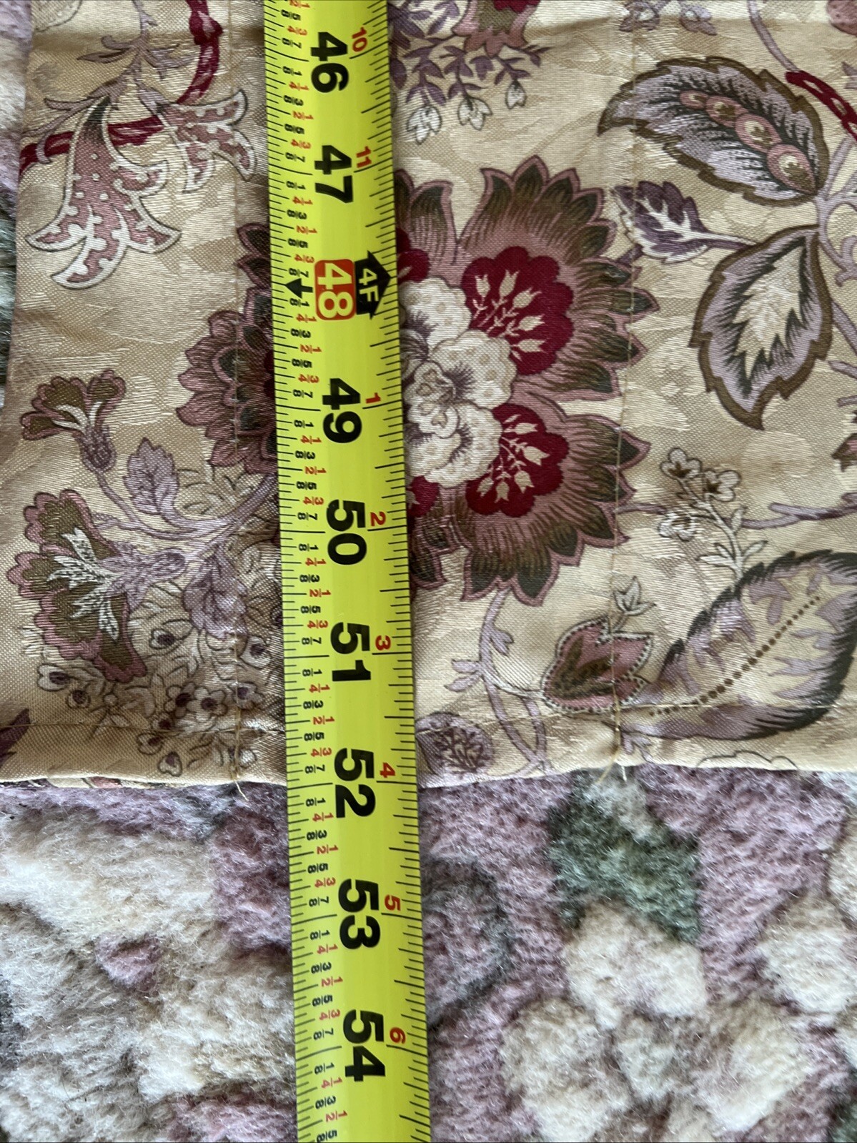 Traditions by Waverly Navarra Antique Scallop Valance Rod Pocket 52″W X 18″L