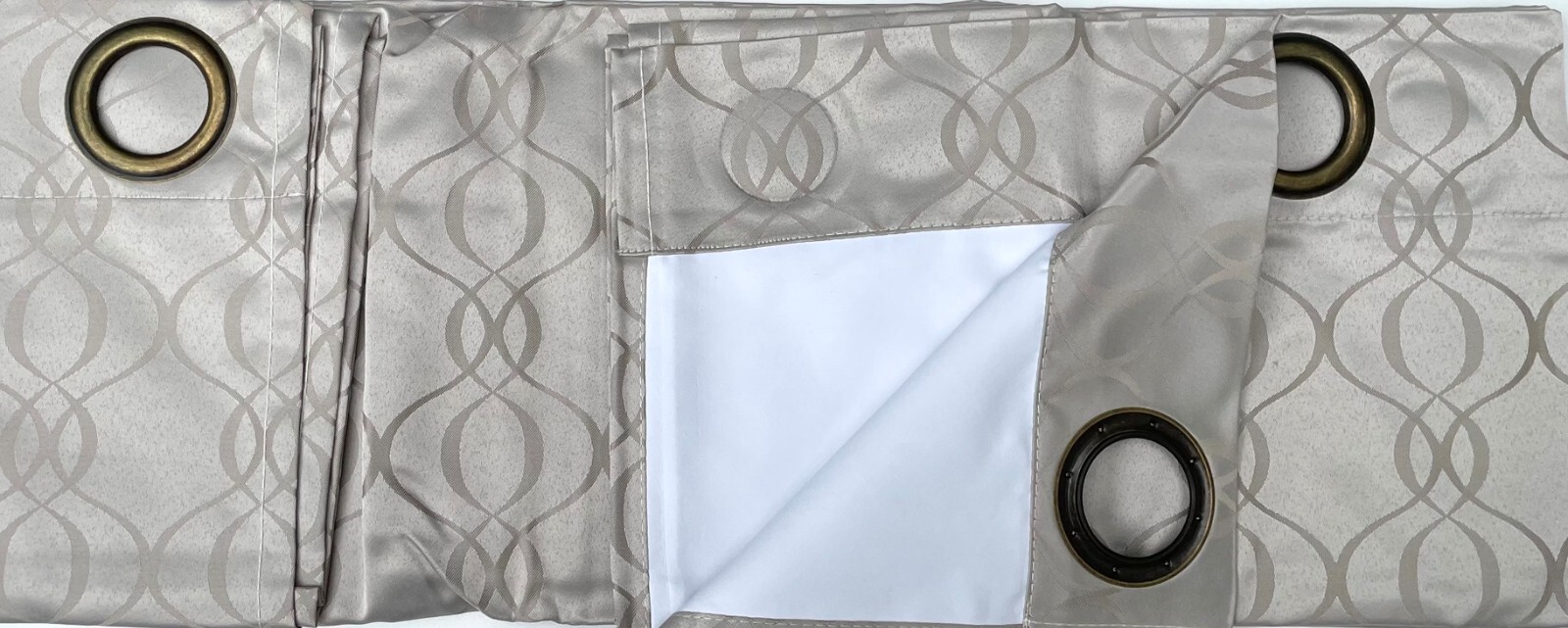 Eclipse Evanston Thermal Blackout Curtain Panel Grommet Top White Back 84″x42″