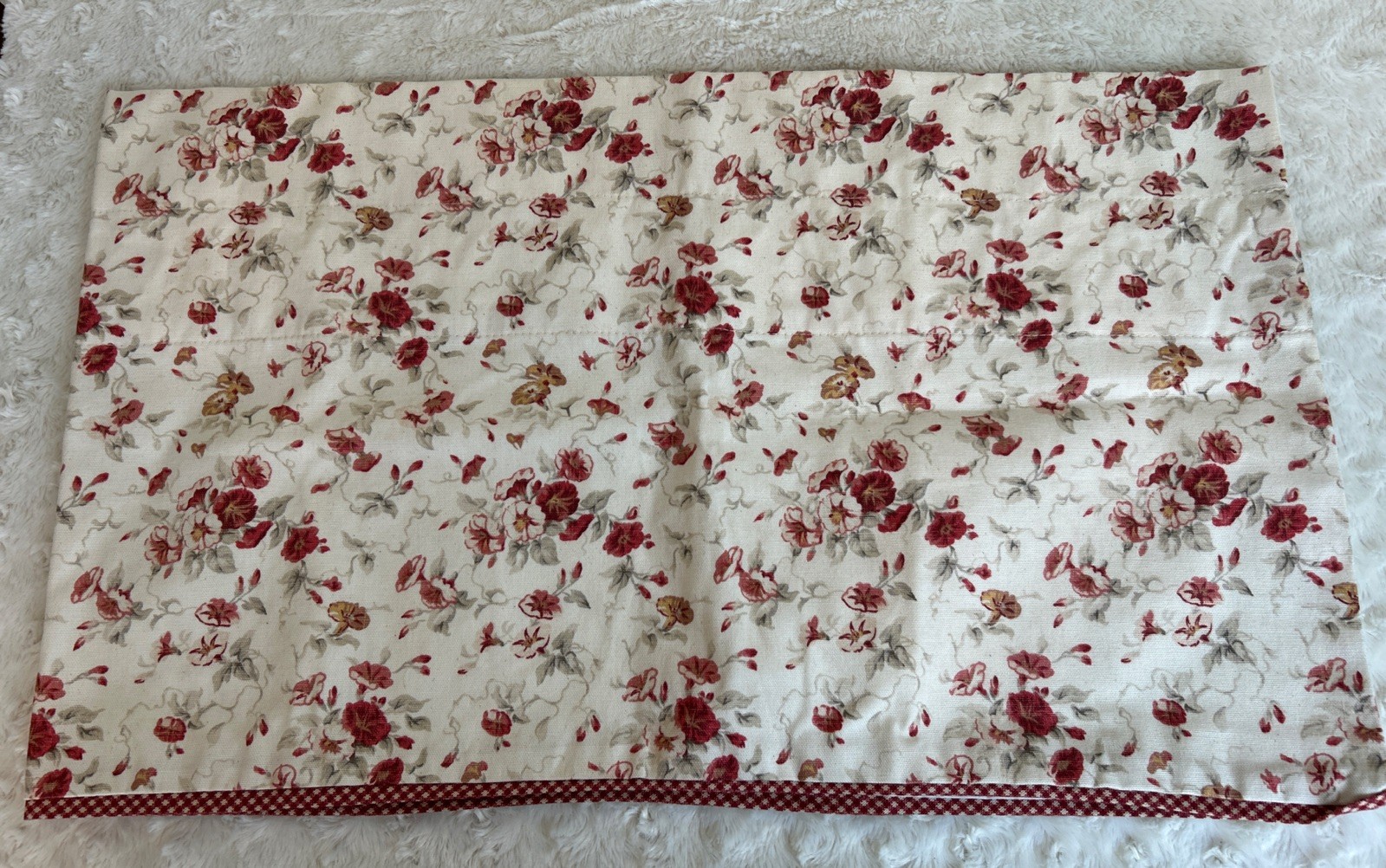 1 Waverly Norfolk Rose Garden Room Floral valance Gingham Trim rod pocket 52 x15