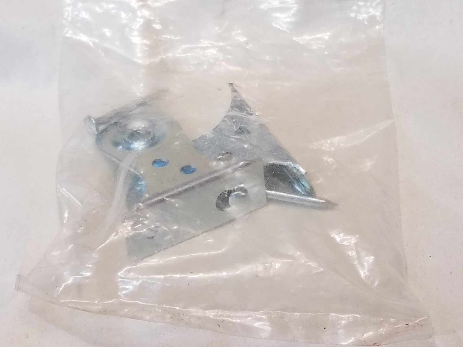 Levolor 12821 Outside Mount Window Shade Brackets