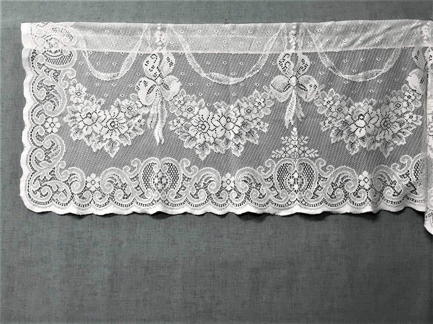 Ayshire Lace Valance White Cotton Blend 60″ x 18″ Livingroom Bedroom