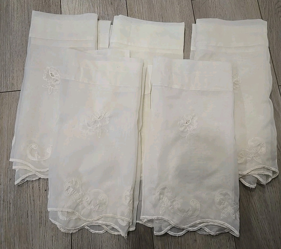 VTG Off White Scalloped Embroidered Valances 58″ 13″ Drop Set Of 5 Shanghai EUC