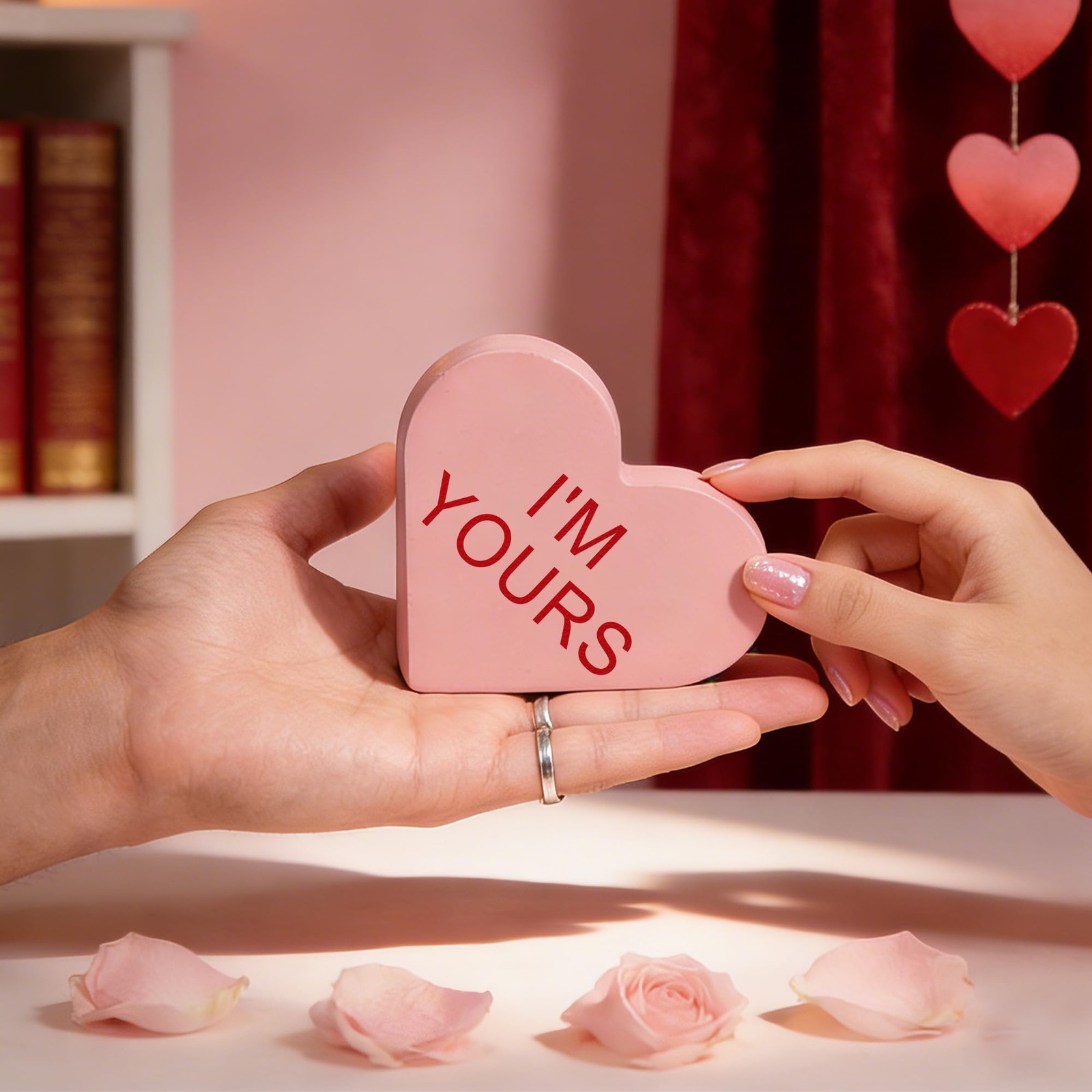 6 Pcs Wooden Conversation Hearts Decor Valentine Mantel Shelf Sign