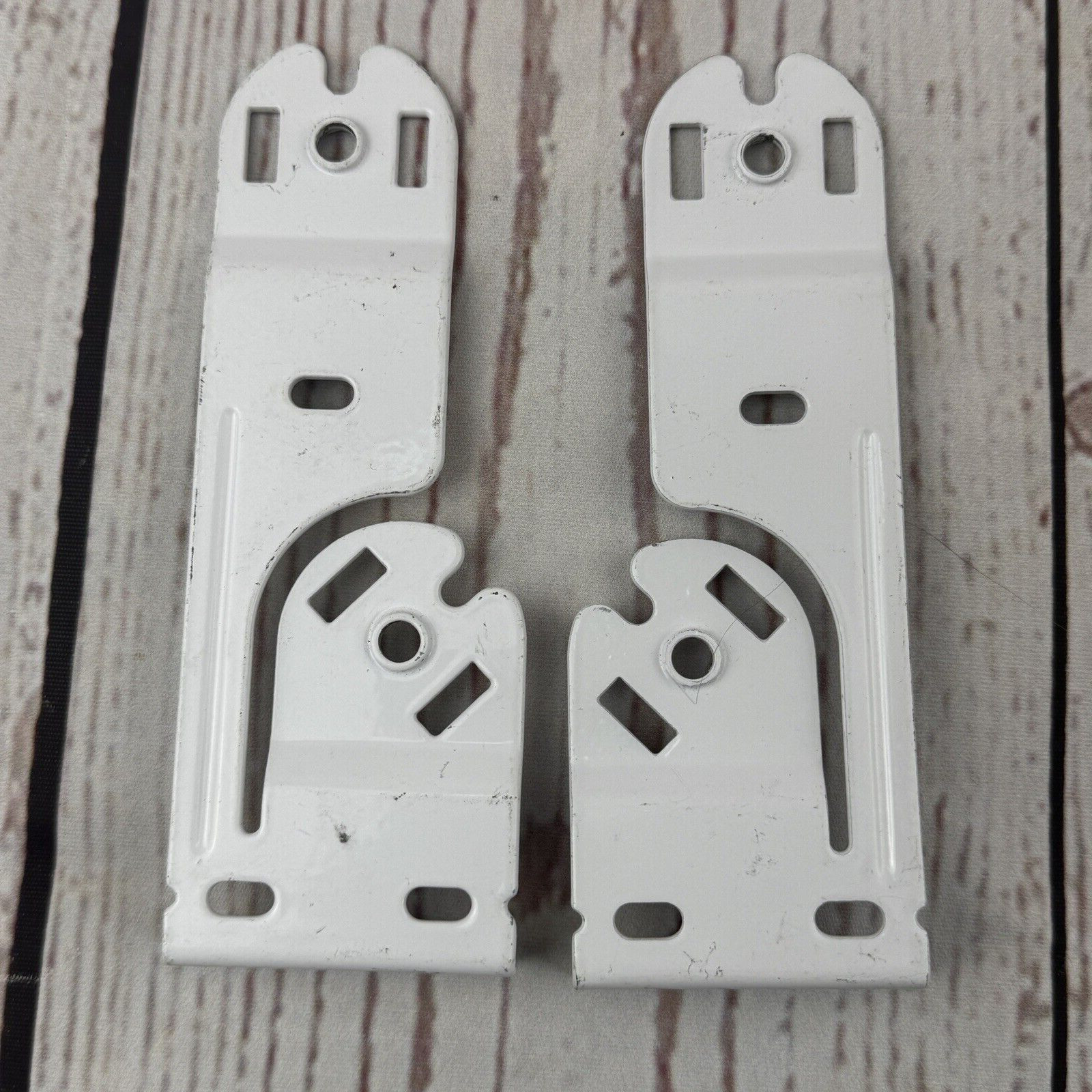 RollEase Double Vertical Skyline Brackets Set SLB660DBVW for Dual Shades – White