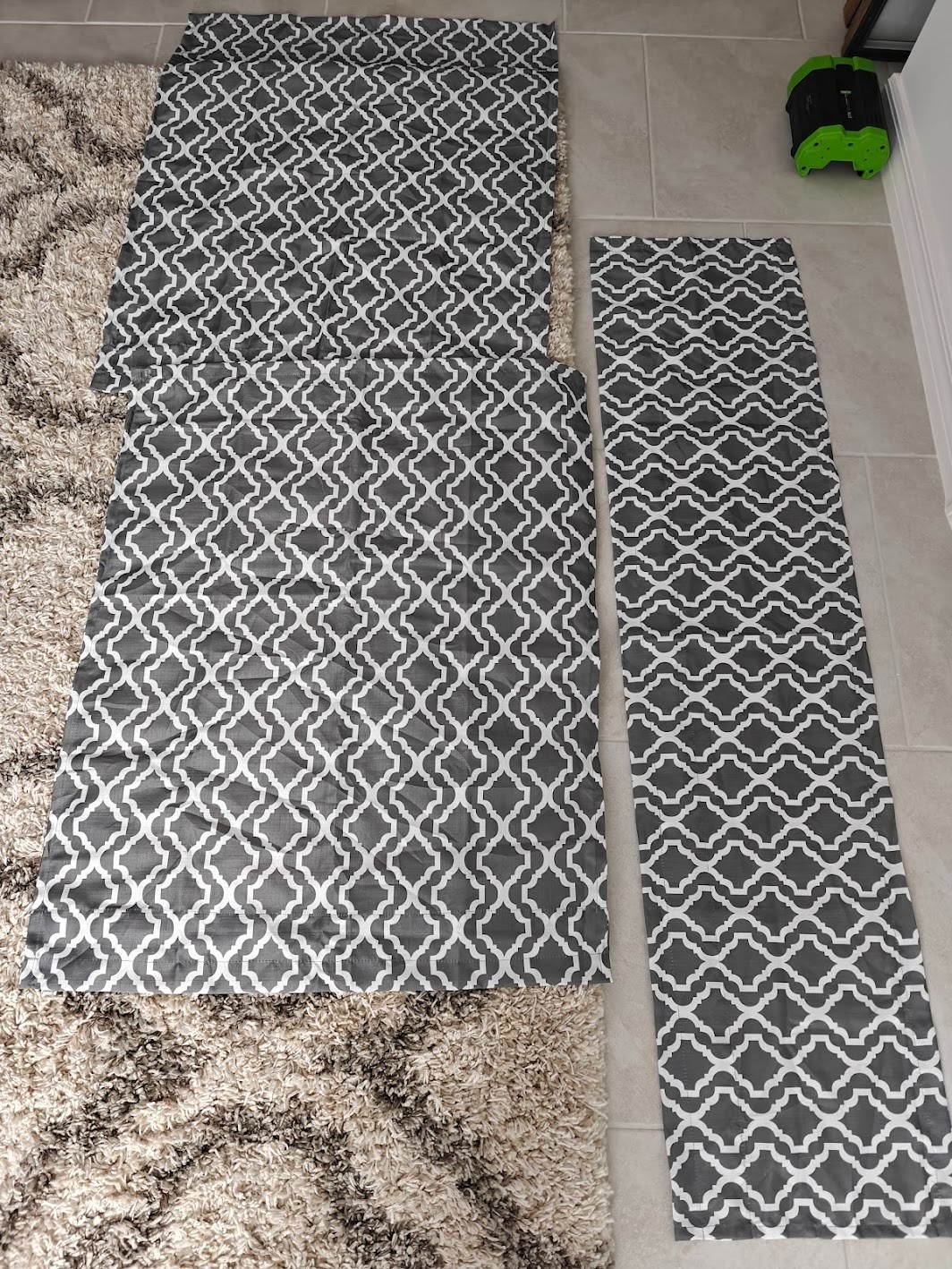 3 Piece Set – Mainstays Lattice Gray 56″ L x 36″ W Free Shipping