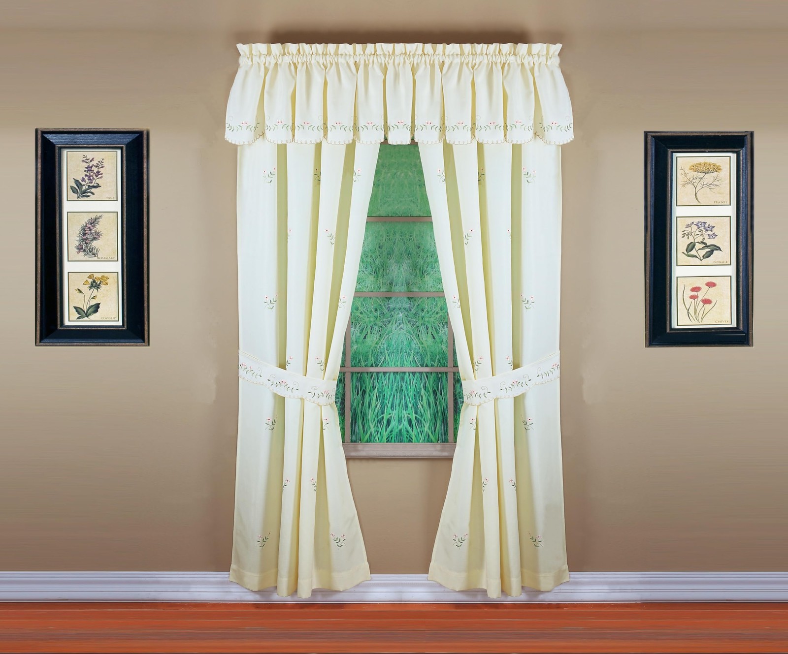 , Forget-Me-Not Panel Pair 84″, Ecru/Rose, 4-Piece-Set, 80″ W x 84″ L