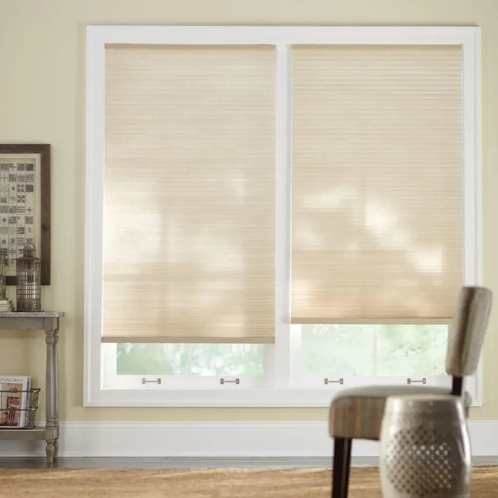 CUSTOM CUT Home Decorators Sahara 9/16 in. Cordless Light Filtering Cell Shade