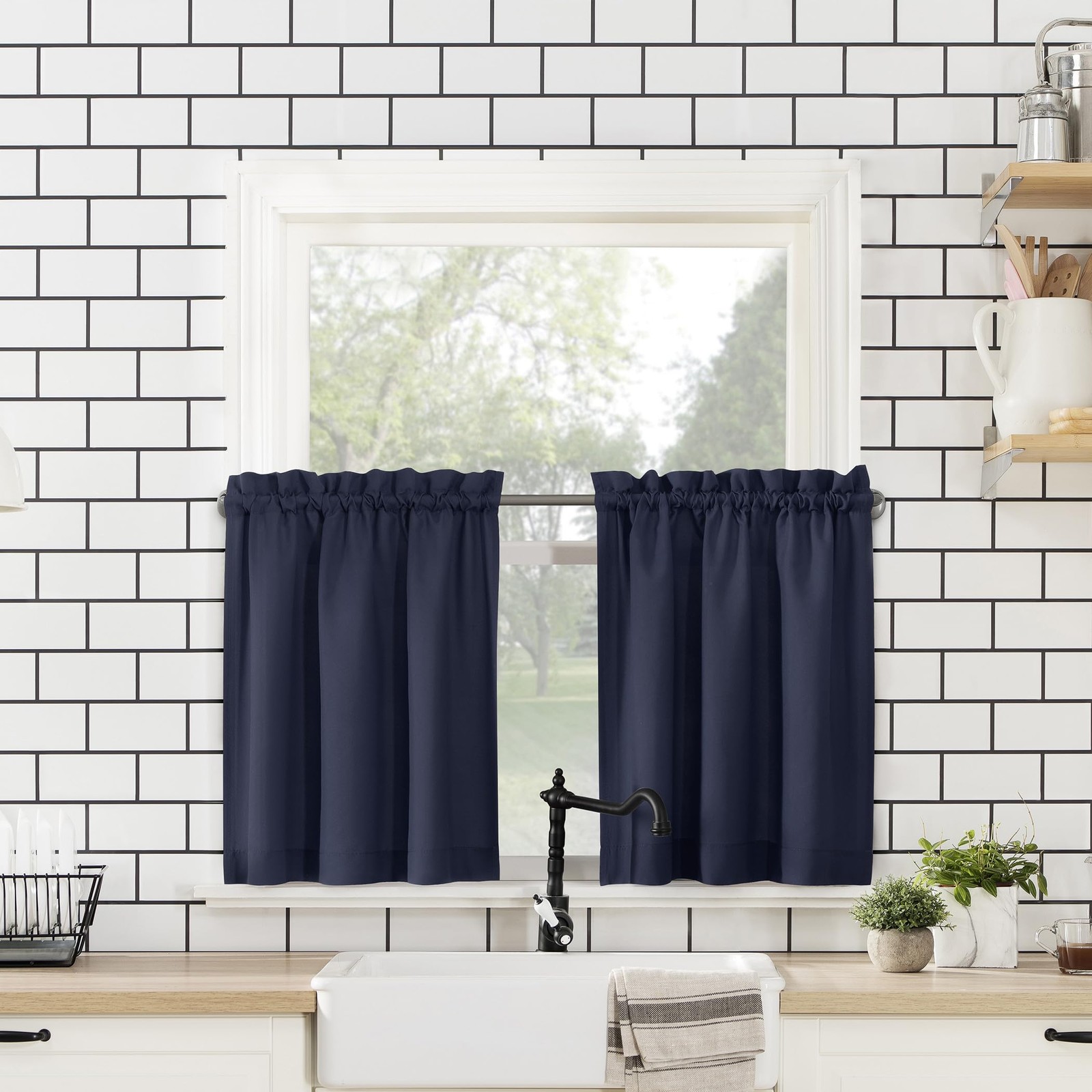 No. 918 Martine kitchen curtain, semi-sheer, with rod pockets, 137.2 x…