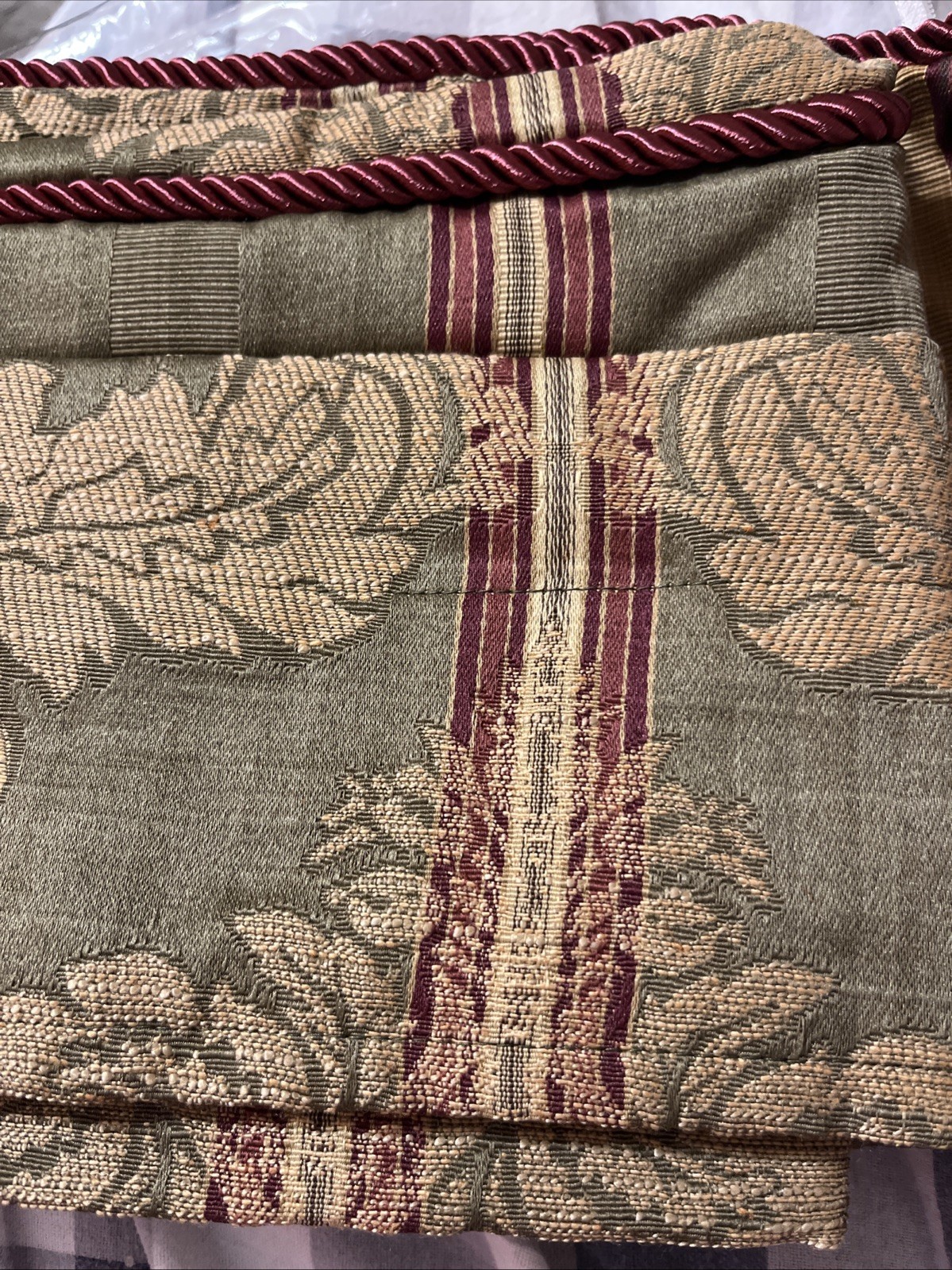 JCPENNEY home Collection Villa Valance 80”x18” Brocade Floral Corded Old World