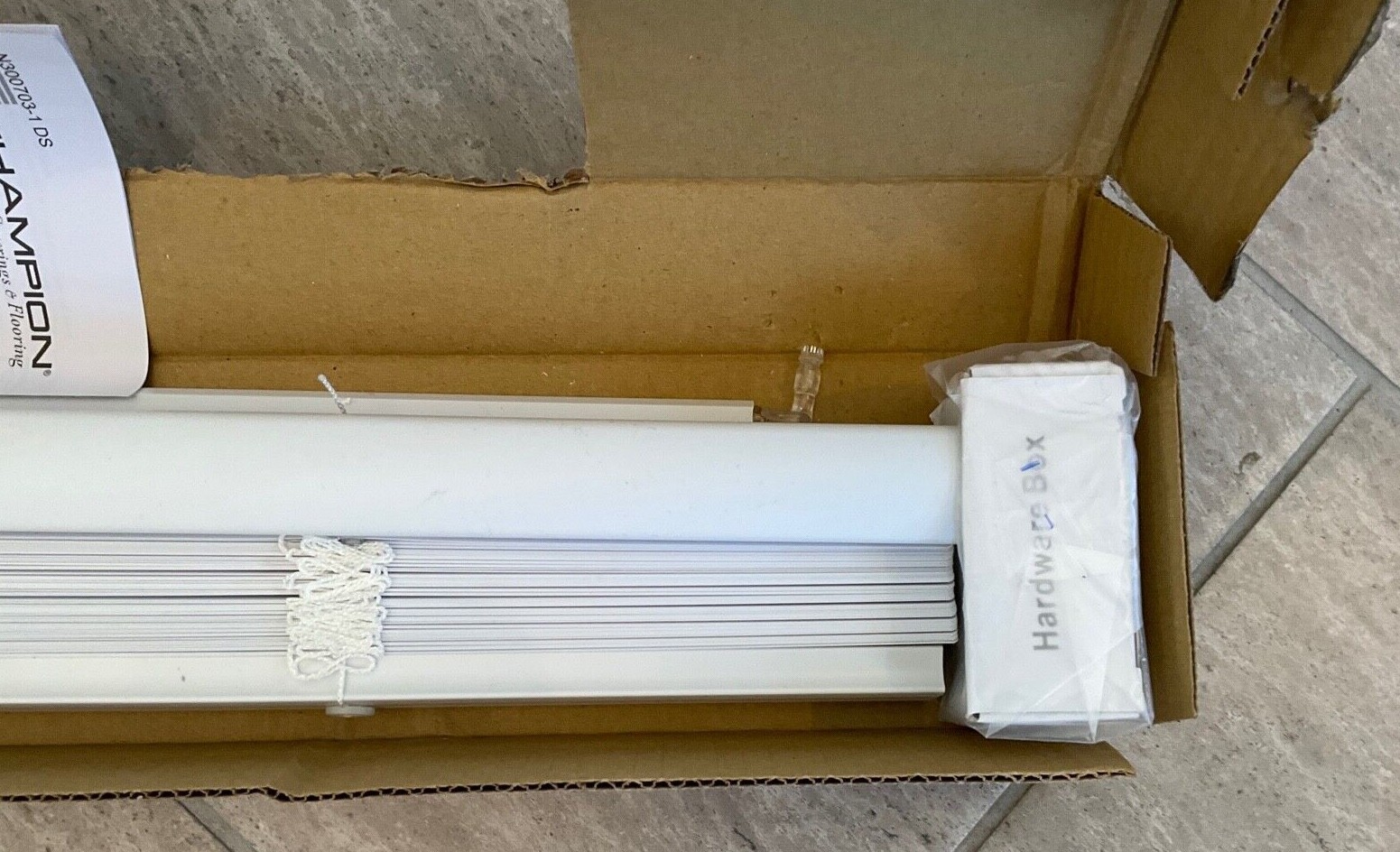 Champion TruTouch Cordless 1″ Vinyl Mini Blind 29″ x 48″ White