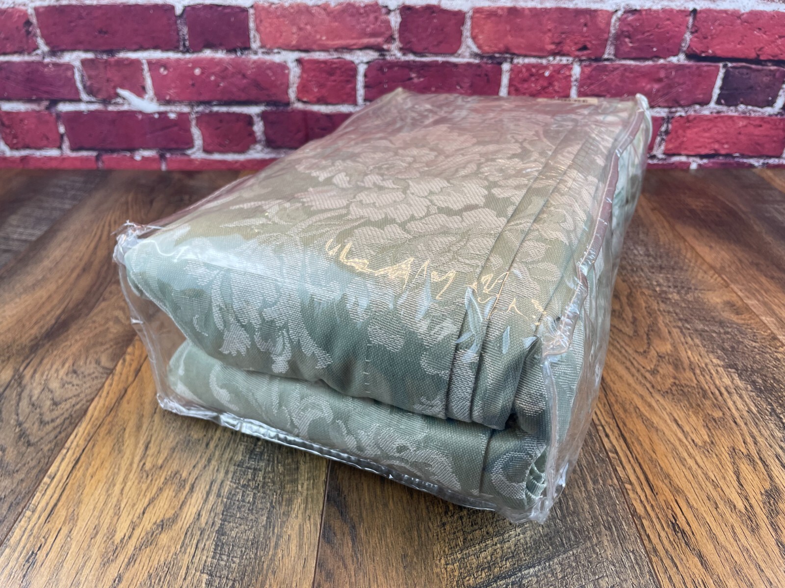 Preowned JC PENNEY Home RENEE SOLID ONE PLEATED PATIO PANEL 100″ x 84″ SAGE Nice