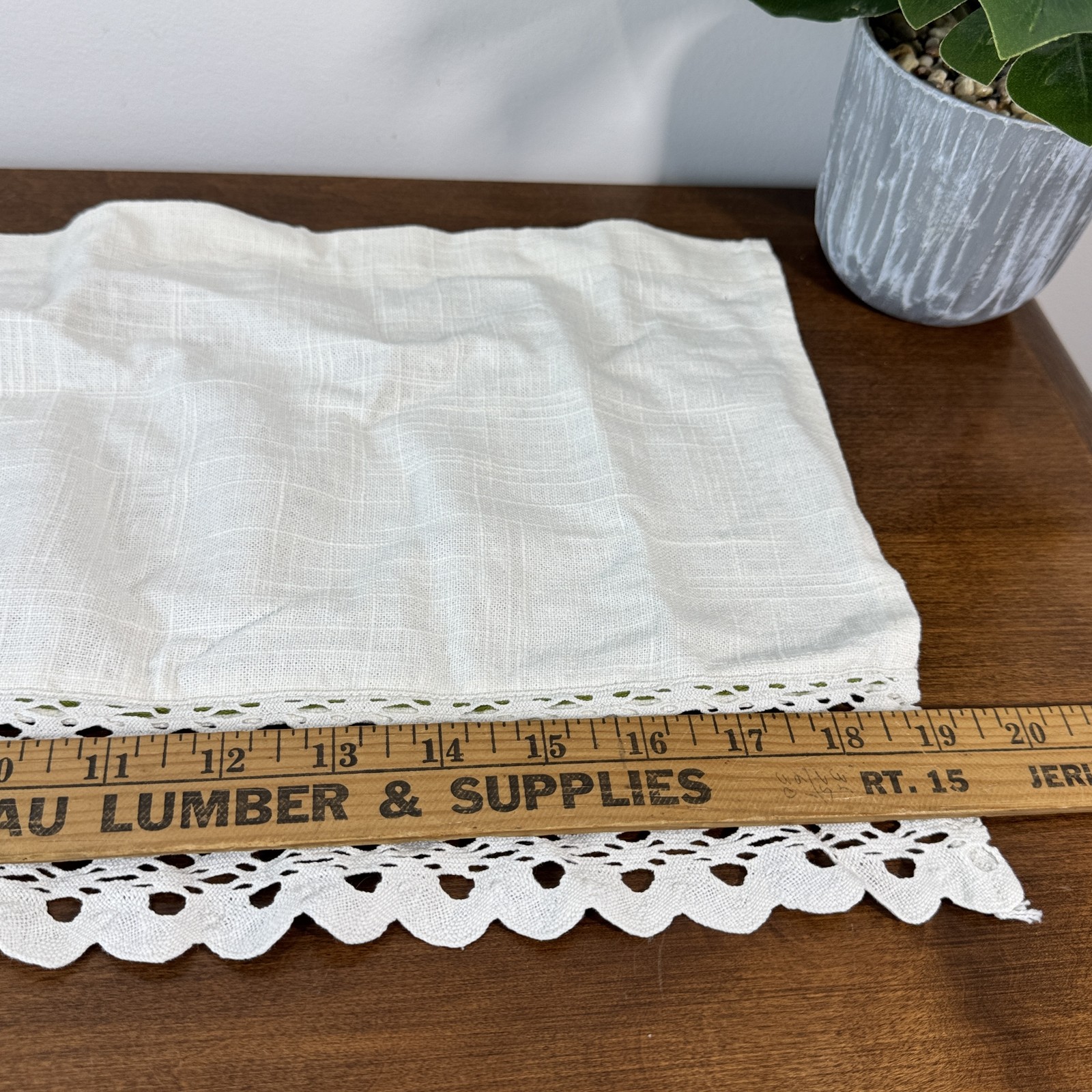 Vintage Style Off-White Linen Blend Valance Tier Curtain with Crochet Lace Trim