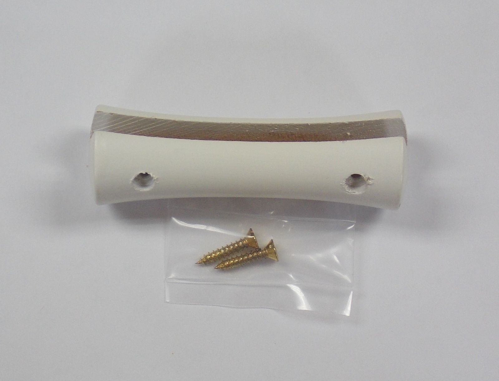 3 1/2″ Wide WHITE Finish Solid Wood Hem Grip for Roller Window Shades