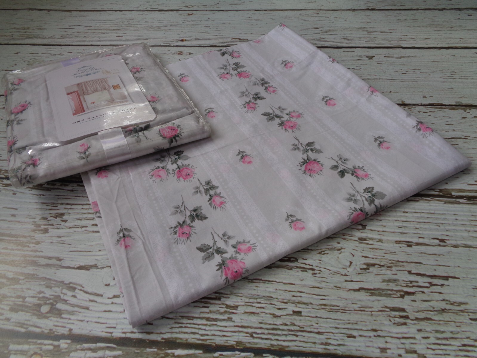 SIMPLY SHABBY CHIC Pair of Pink Rose Balloon Shades 60 x 63 Set of 2 NEW