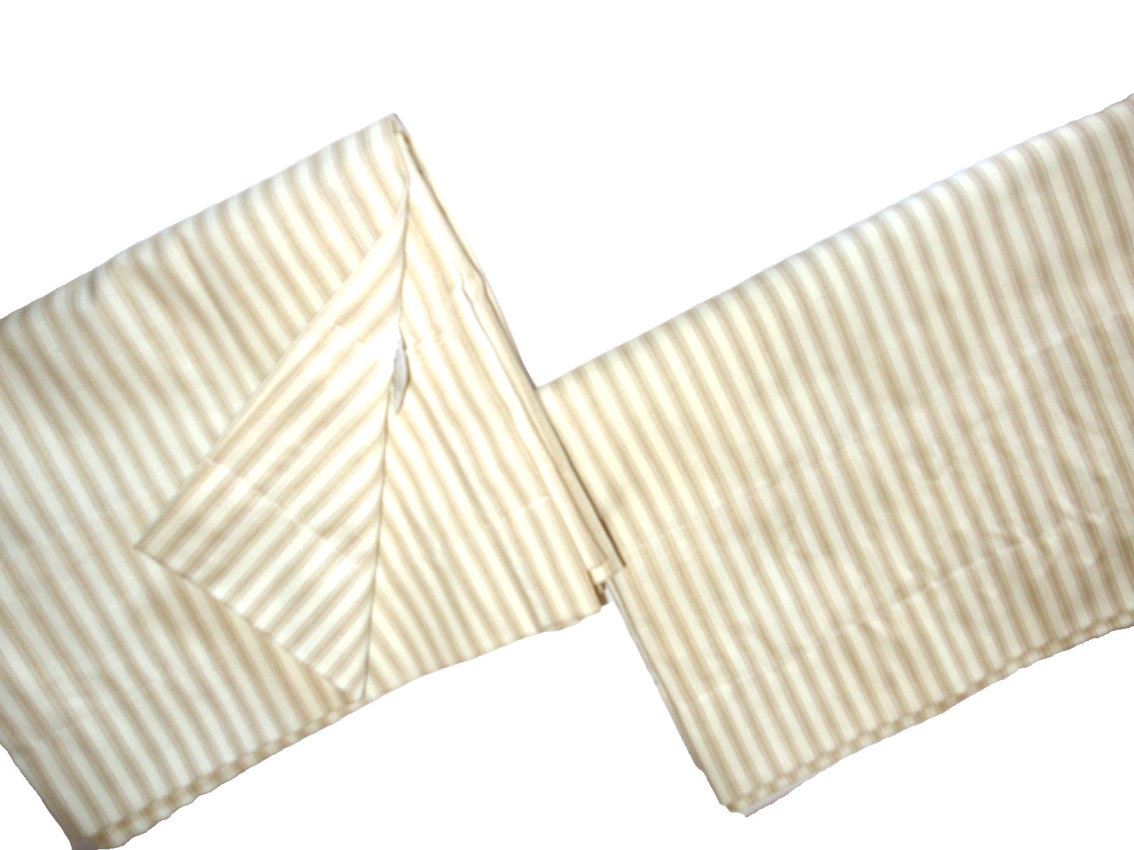 COUNTRY CURTAINS TAN & WHITE TICKING STRIPES (1) TAILORED VALANCE 16 X 85