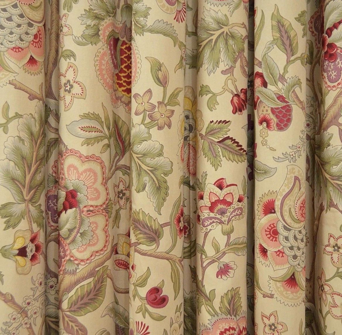 Waverly Imperial Dress Window Panel with Tie Back – Antique Design – 52″ X 95″