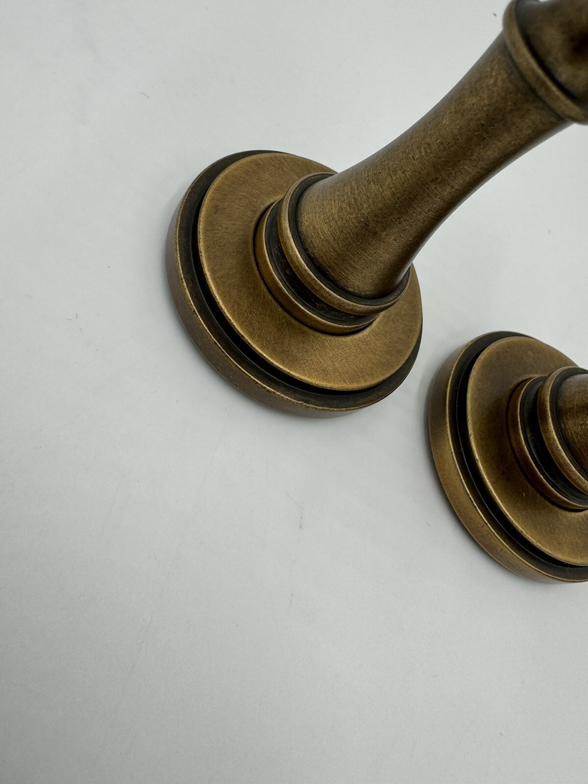 Williams Sonoma Curtain Barral Simple End Bracket Hardware Kit Circular Brass