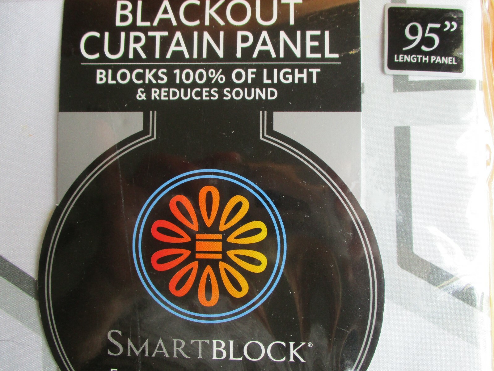 SMART BLOCK CHROMA GEO GRAY 95″ LENGTH BLACKOUT CURTAIN PANEL – NEW