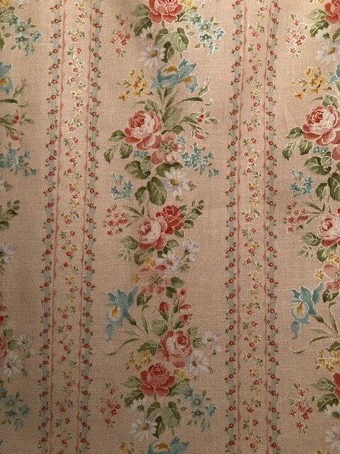 Handmade Peach Shabby Chic Valance, 41 X 15 INCHES