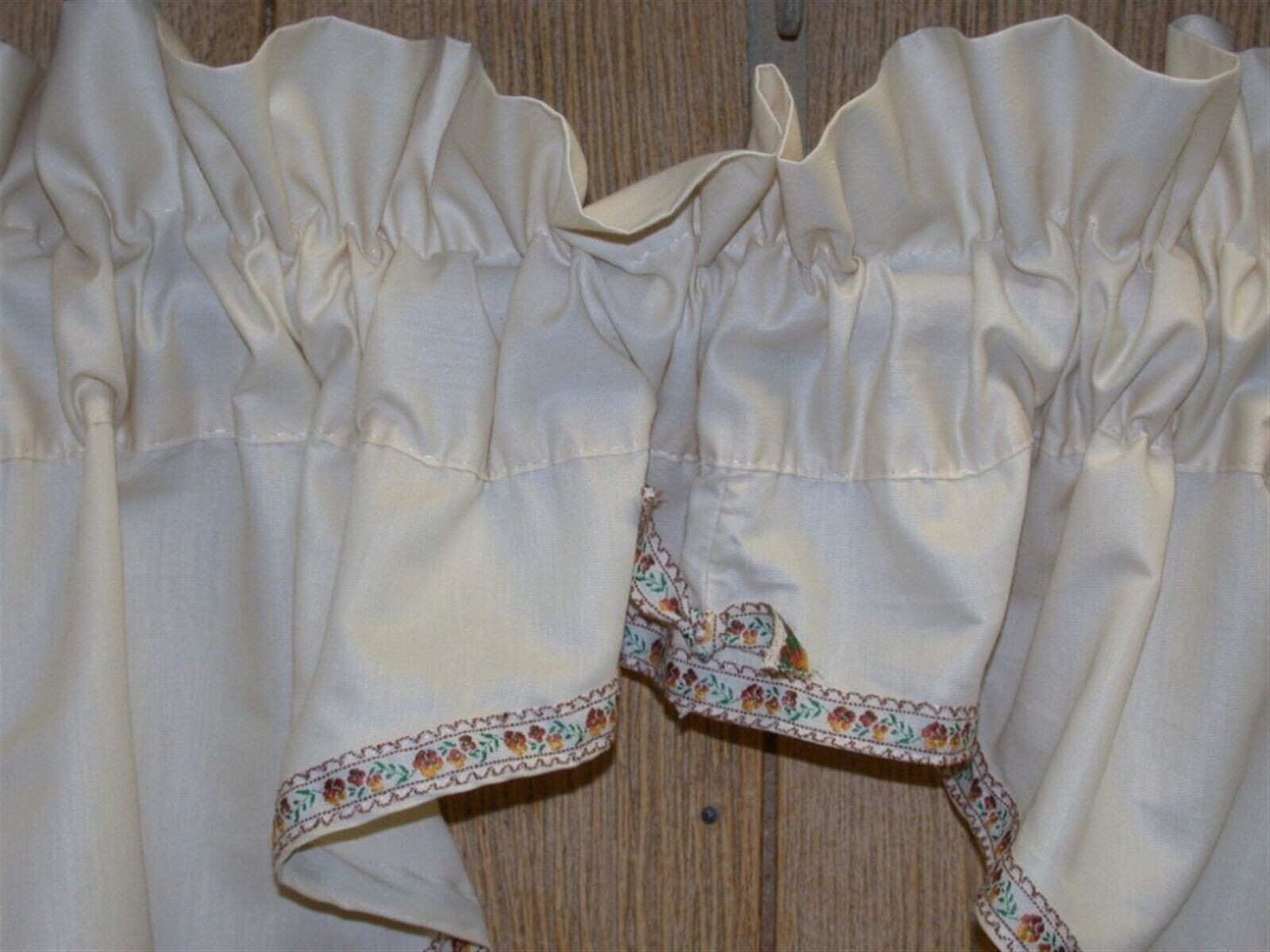 (1) Waterfall Valance with Braid Trim ~ Cream Brown ~ 38 L x 88 W **NEW**