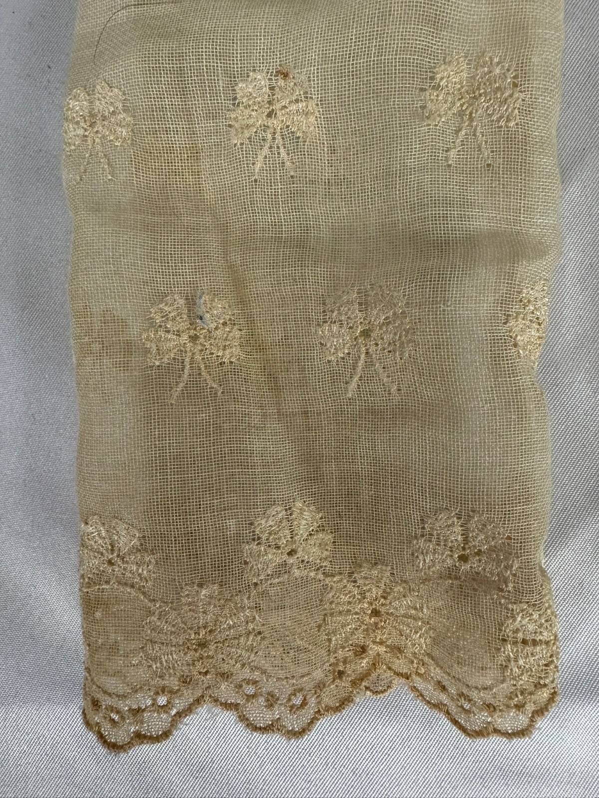 Peri Homeworks Collection Sheer Scarf Valance – Crochet Lace Trim 56”x 24”