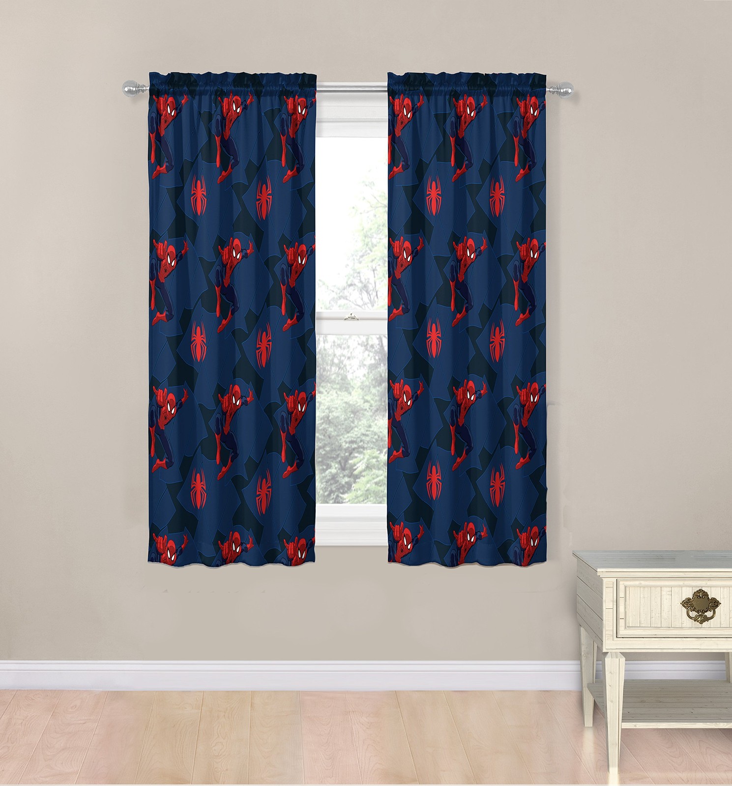 Jay Franco Marvel Spiderman Classic Saving The Day 63″ Decorative Curtain/Drapes