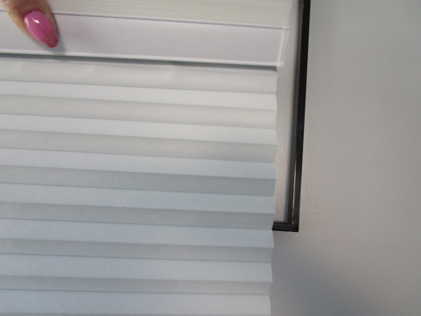 Cordless Pleated 1/2 Sheer 1/2 Solid Shade Blind Window Shade White 19″ x 64″