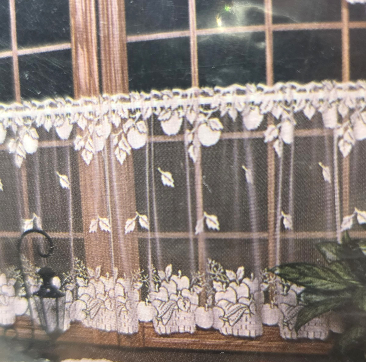 Heritage Lace Apple Basket 3 Tiers 60″ Wide x 24″ Drop See Description