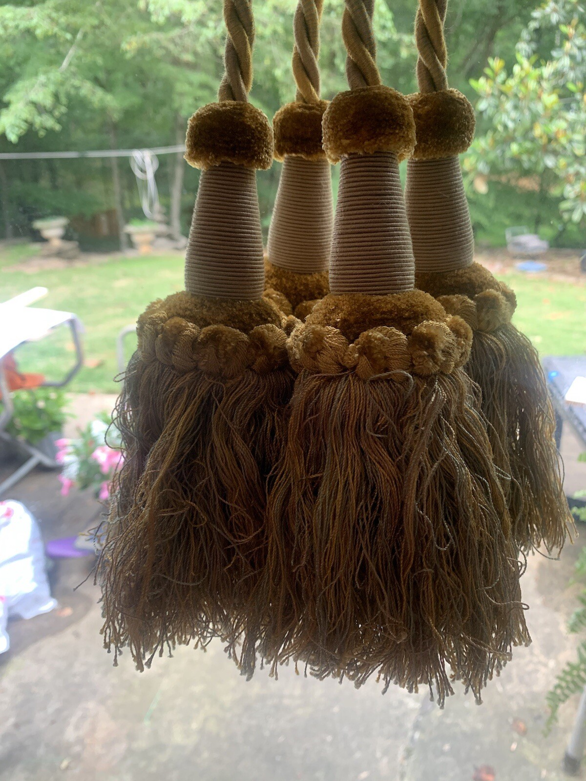 Set/2 Curtain Tie Backs Gold Blue Tan Tassels 27.5”L Wdetail Loop cord 7.5”L W/o