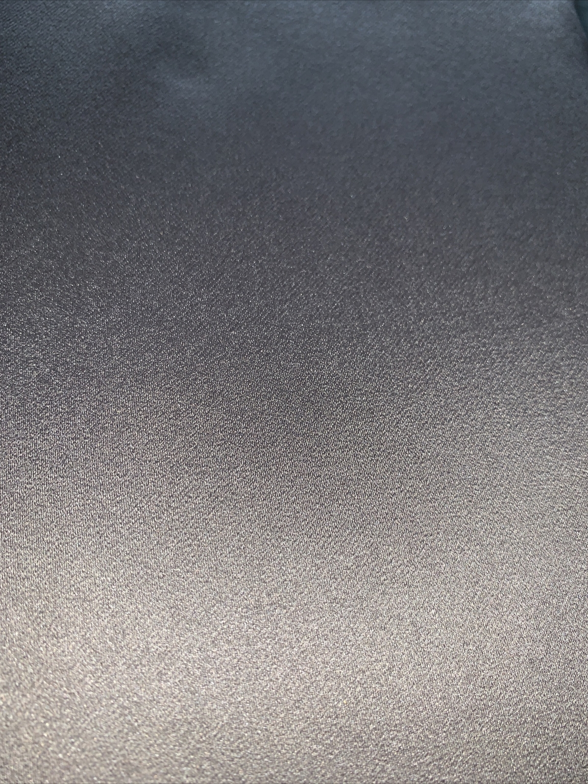 Sun Zero Theater Grade Extreme Blackout 52 x 84 Grommet Curtain Panel Taupe -New