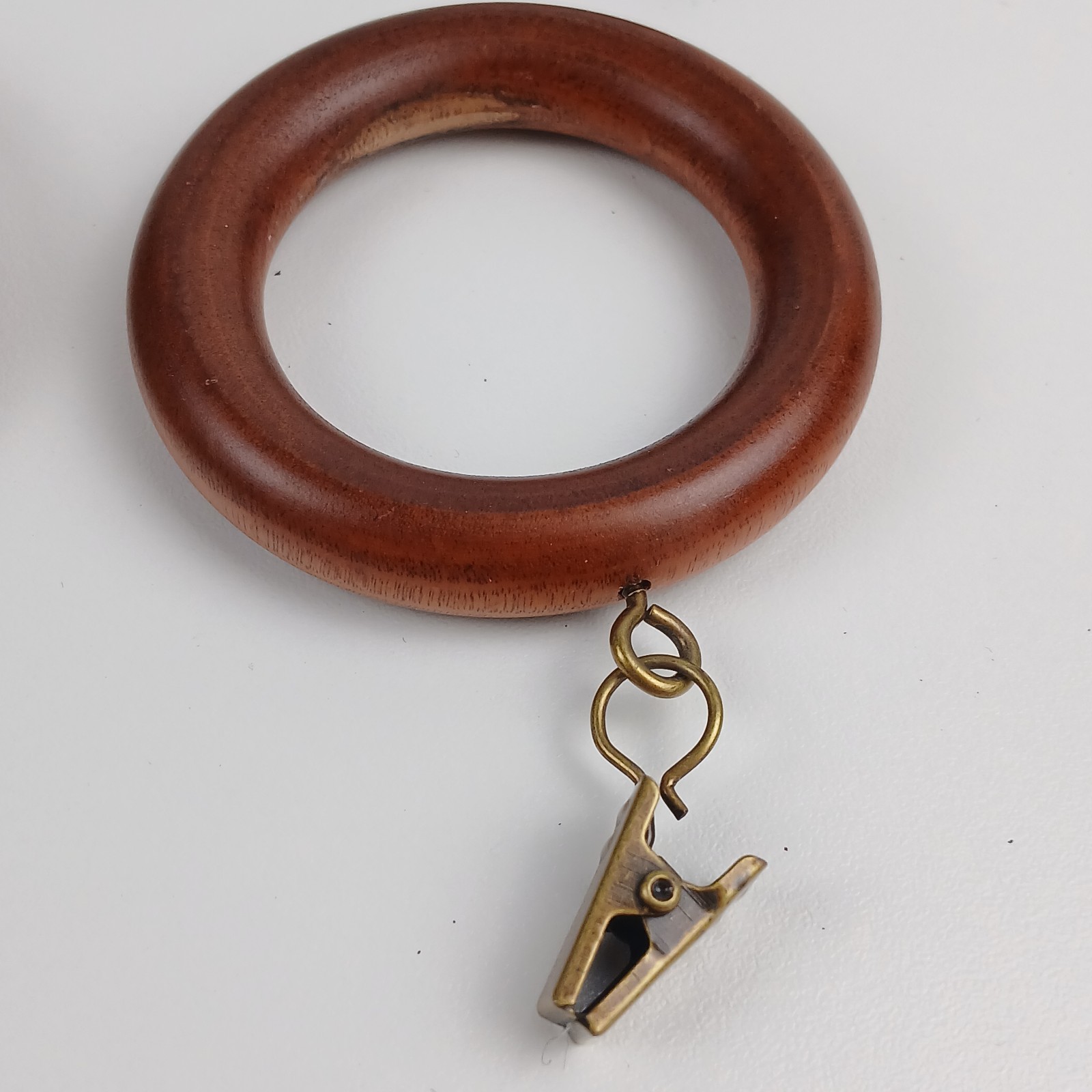 Lot of 17 Vintage Dark Wood Curtain Rings 2.85″ Brass Gold Tone Removeable Clips