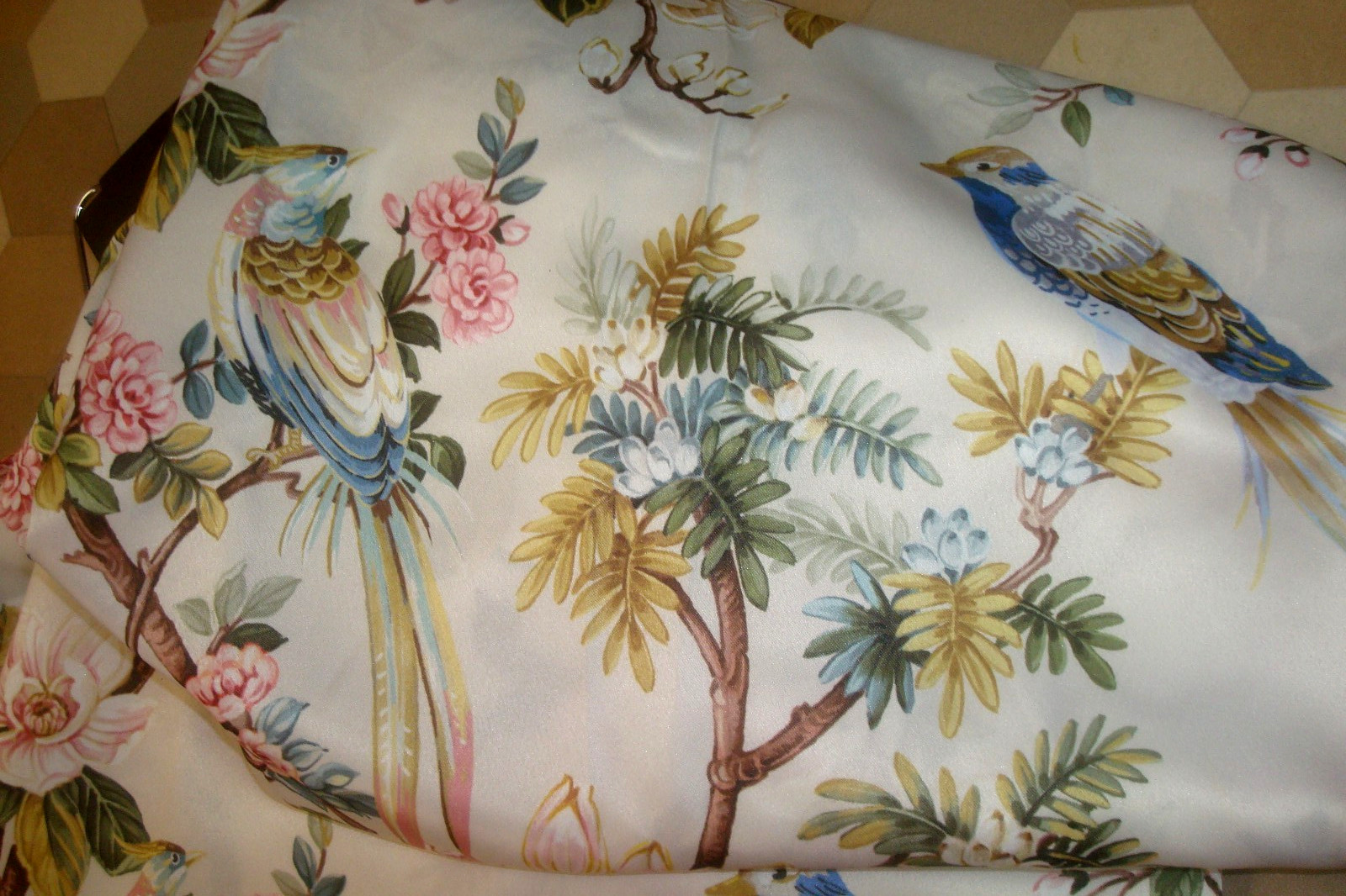 NWT Envogue 2 pc Window Curtains Fancy Dogwood Floral w/ Birds ea 37″ x 84″lg
