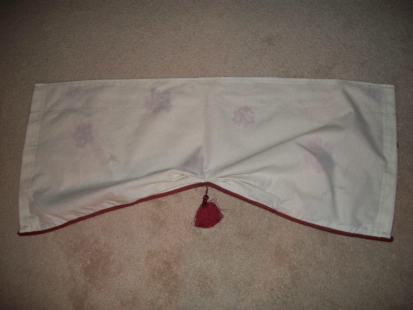Beige Red Floral Valance Roping Trimmed 18×42″ Tassel Gathered 1/4″ Header