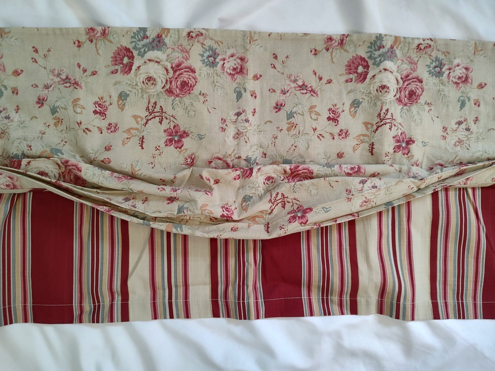 Waverly Classics Valance Spring Bling Modern Farmhouse Floral in Reds 76×16