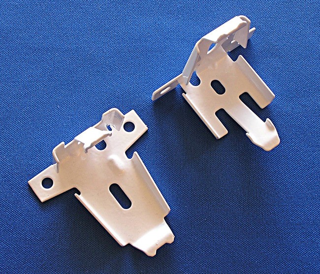 Hunter Douglas 1 Pair UltraGlide Brackets 3/8″ 3/4″ Pleat Shades Screws Incl