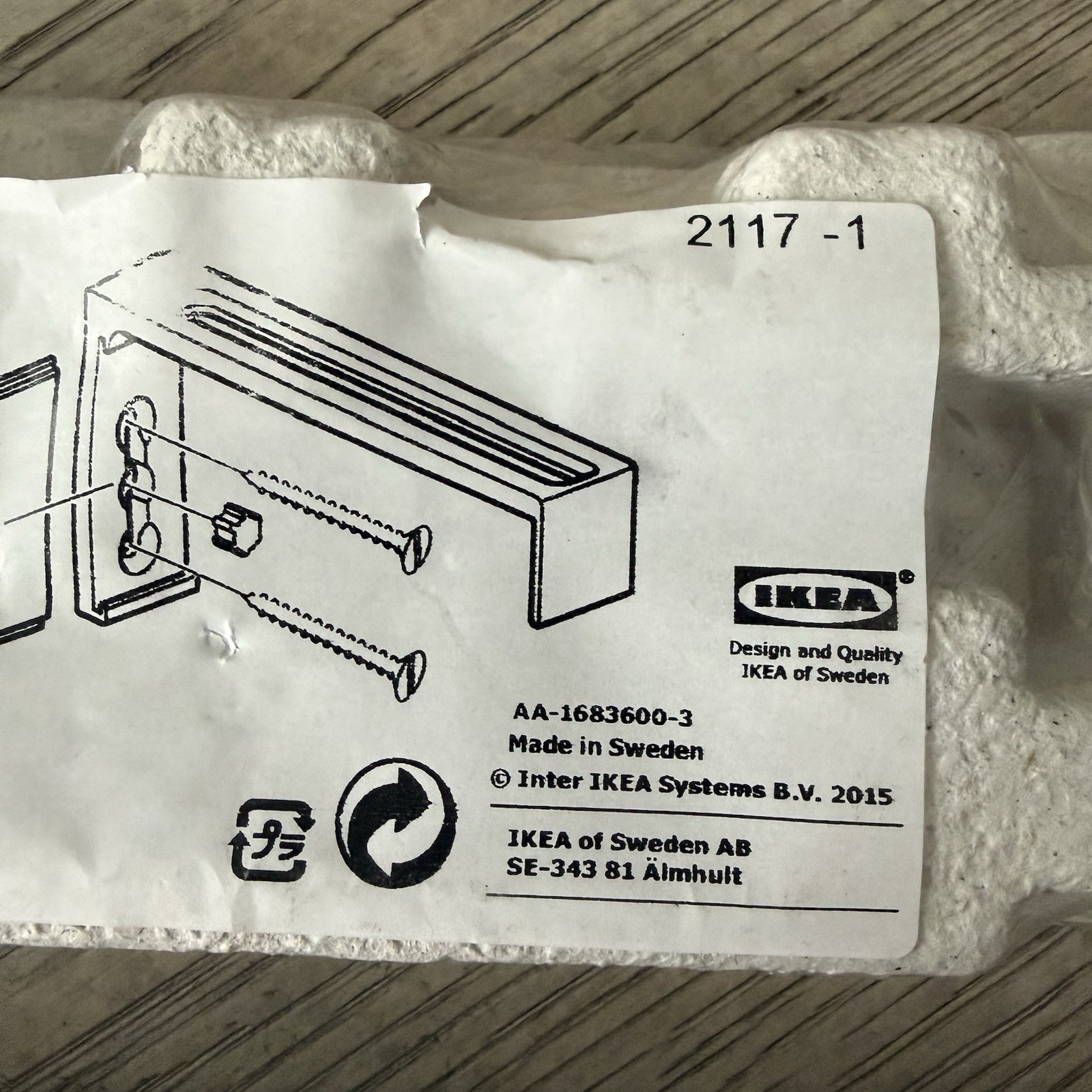 IKEA 2-Pack VIDGA Wall Bracket White 4 ¾” 702.991.48 NEW & Sealed