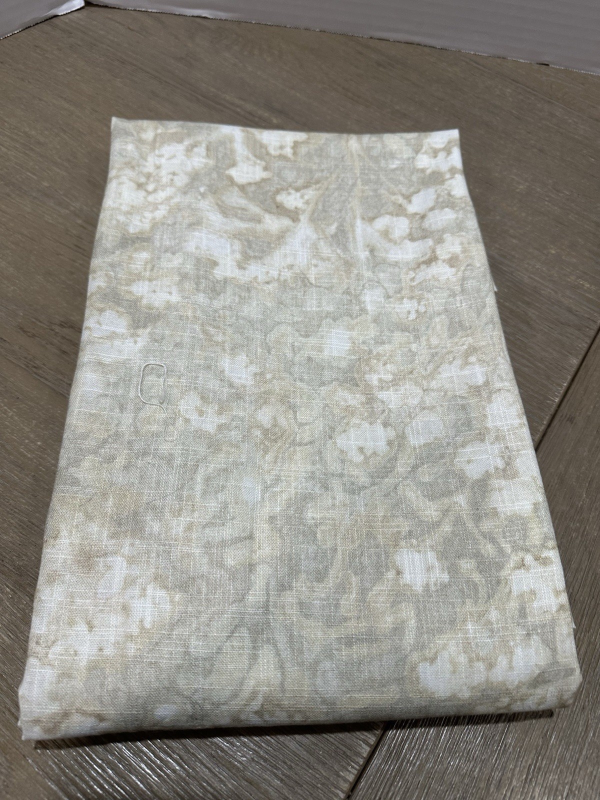WEST ELM Abstract Hydrangea CURTAIN 48×96″ alabaster