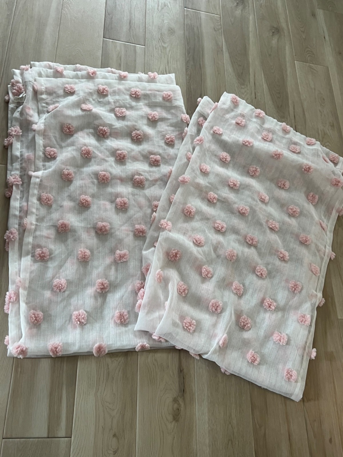 &EUC! Discontinued Rare DKNY Pink Pom Pom Sheer Curtain Panels Set Of 2 51″ X 84