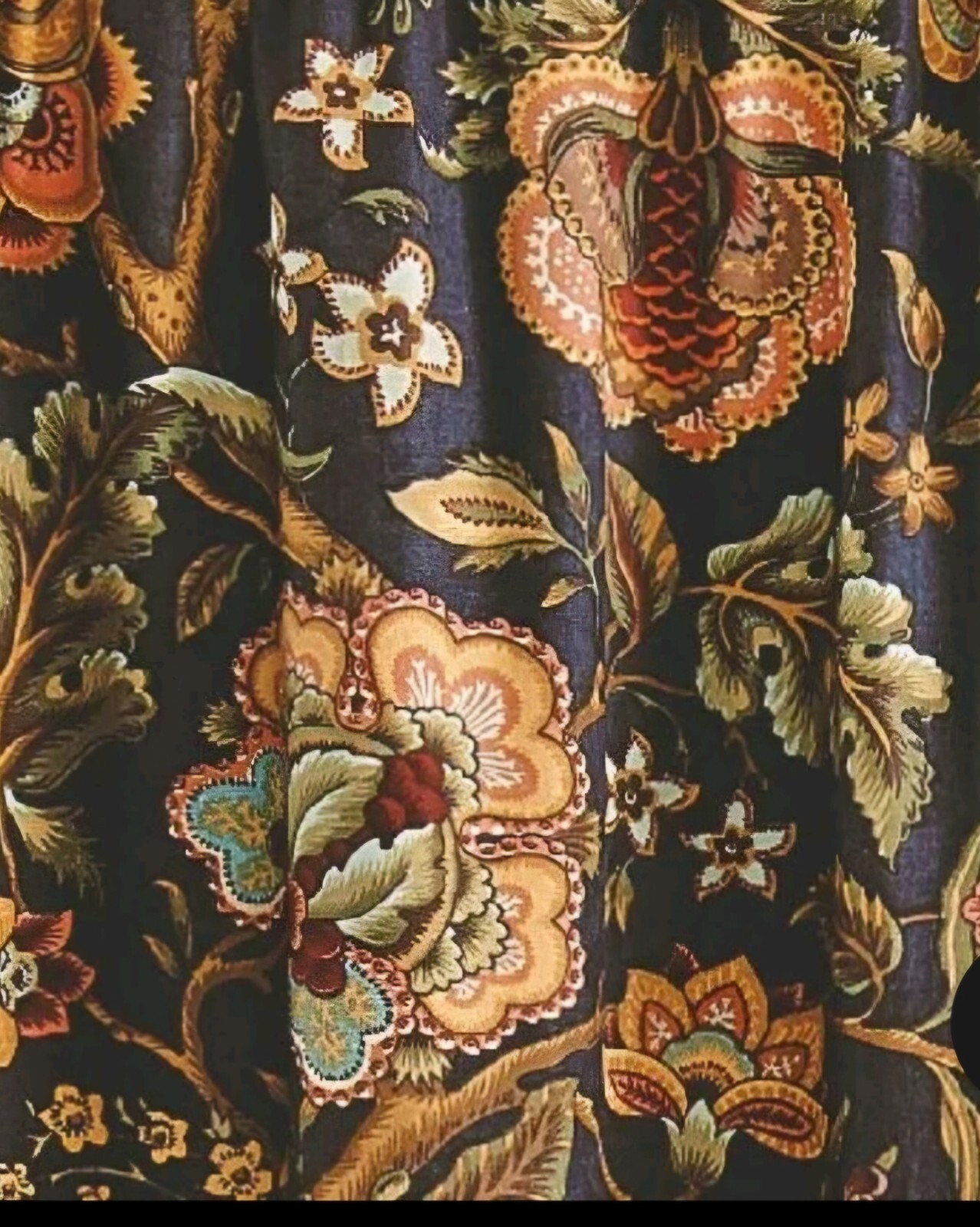 Waverly IMPERIAL DRESS Black Red ONYX Floral Modern Farmhouse NEW Curtain Panel