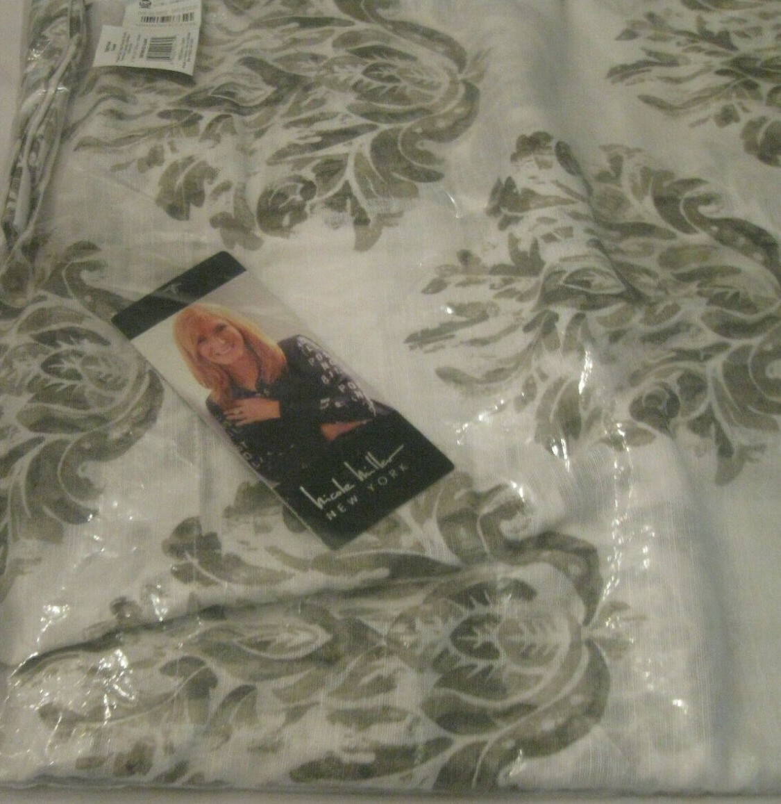 Nicole Miller Curtain Two Panels Tabitha 50 X 63 white Khaki Print NEW