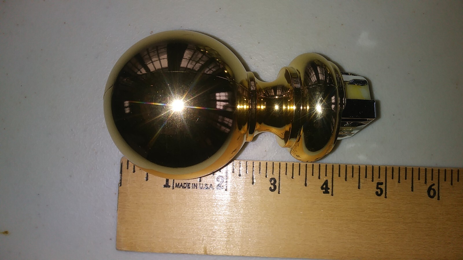 Vintage traverse rod (6) plastic finials. Gold tone.