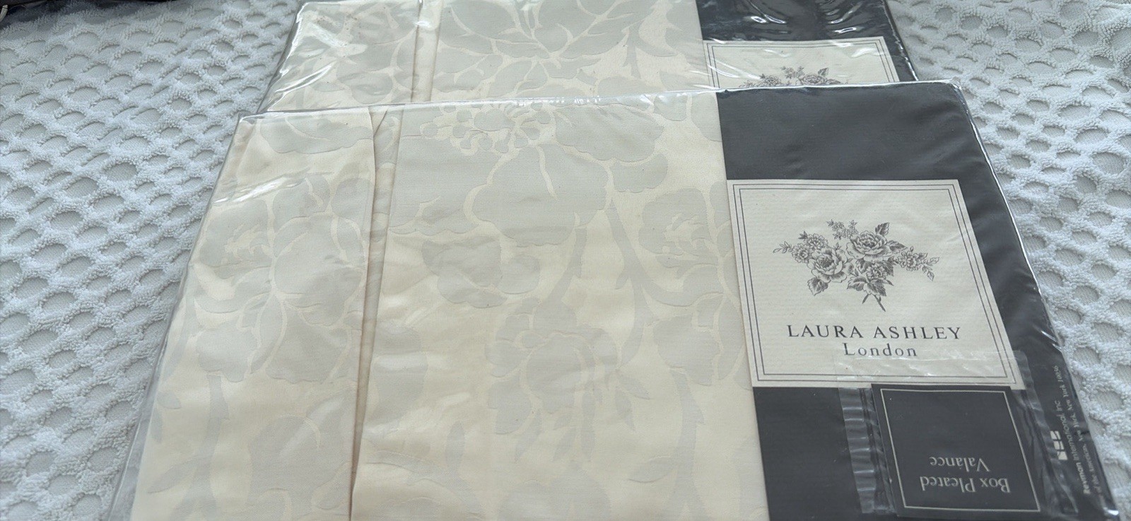 2 Vintage Laura Ashley Box Pleated Valances 52” X 15” Cream Damask Floral Lined
