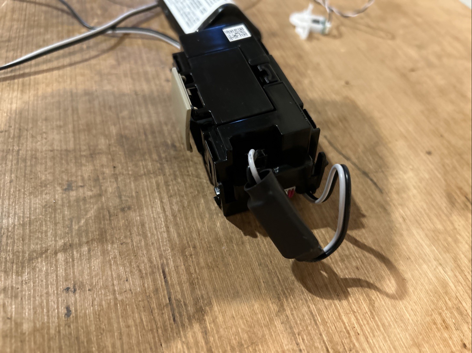 Norman Cellular Honeycomb Shade Motor W/rechargable Battery Components