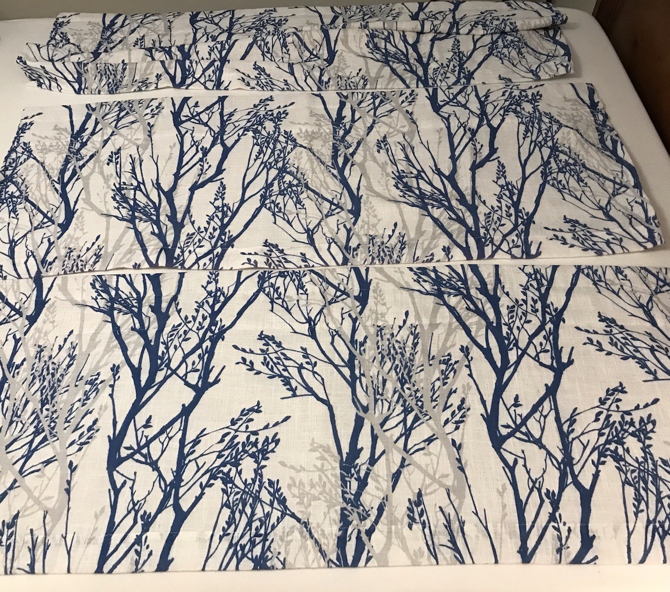 3 Tree Branch Drift Away Window Curtain Valances 52×20 Blue Gray Ivory Pristine