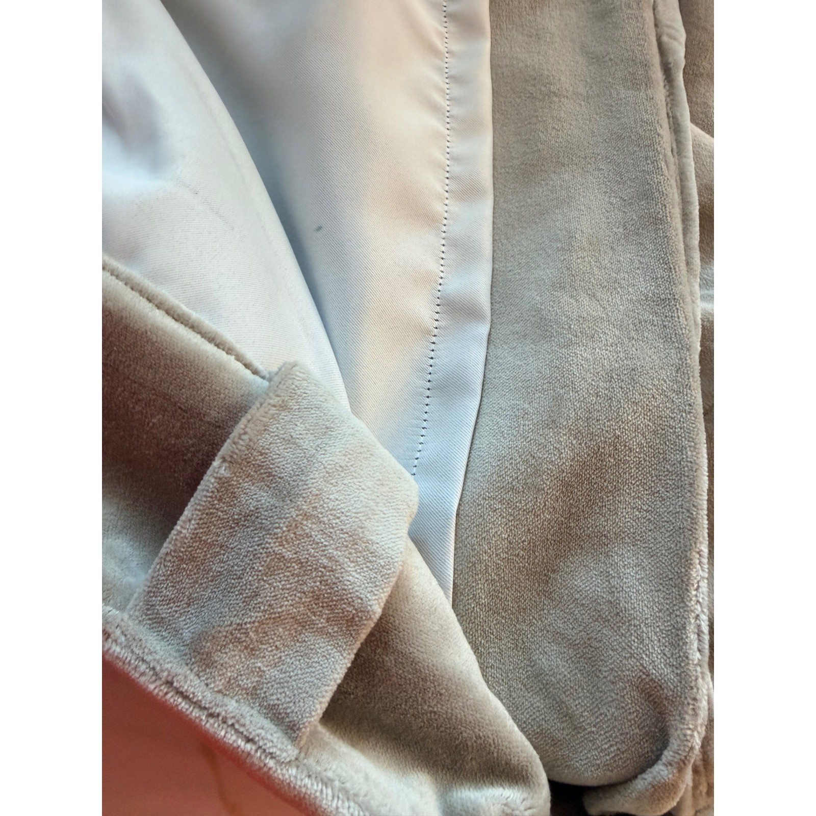 NWOT QUINCE Light Grey Room Darkening Cotton Velvet Modern Luxury Curtain 48×108