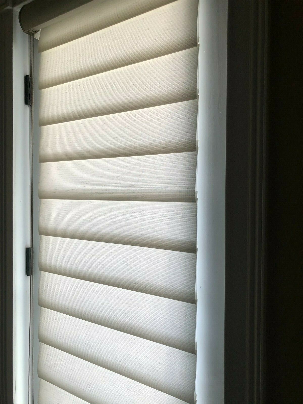 Hunter Douglas Pirouette 5″ Vane Shades