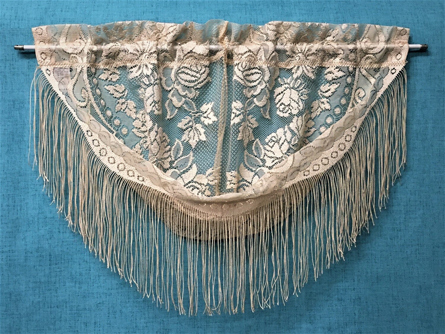 Chantilly Festoon Lace Valance Antique Gold Bedroom Livingroom Dining Room